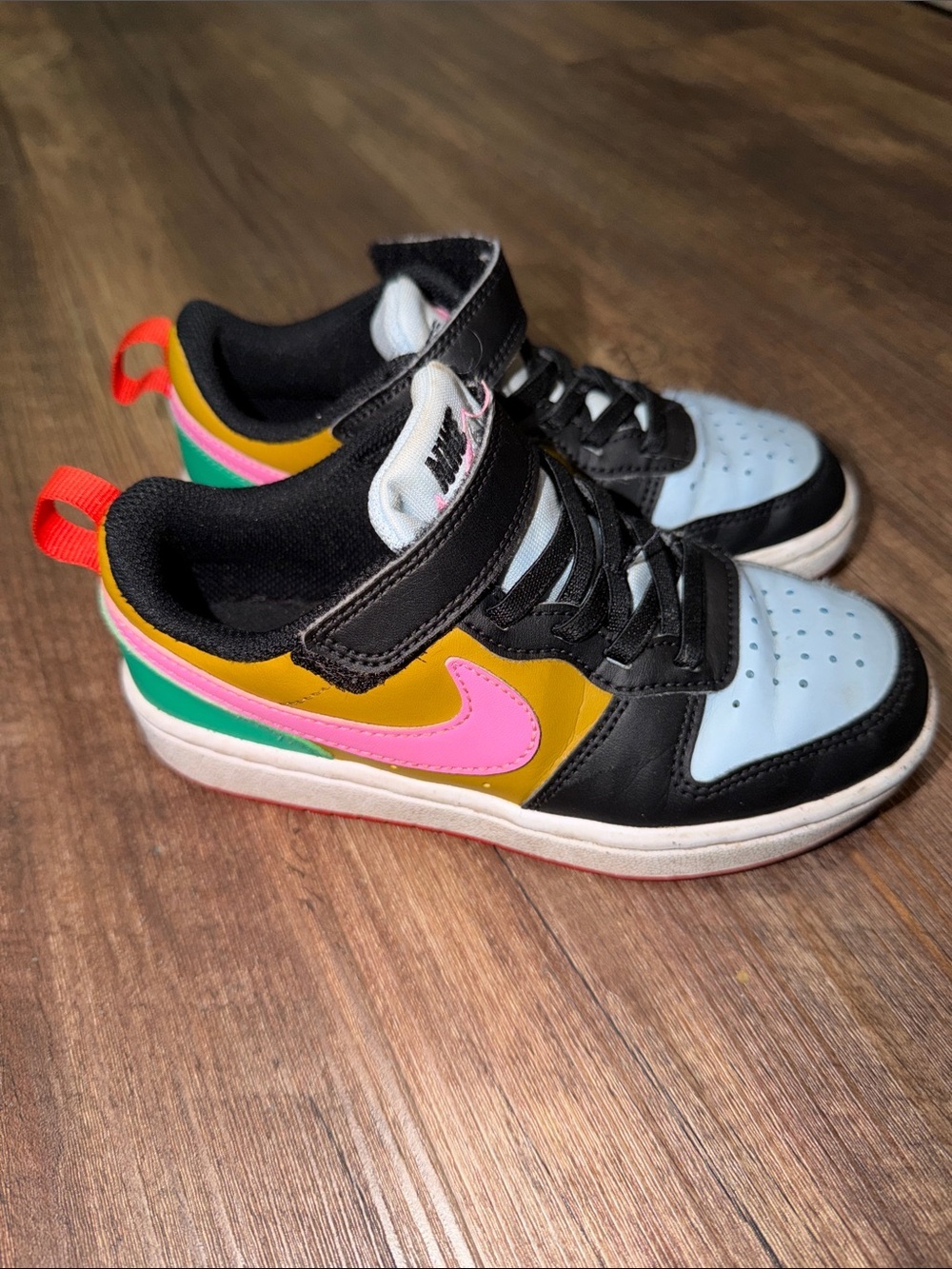 Nike court borough recraft green, black, blue, pink, brown size 12